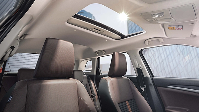 Maruti Suzuki Electric sunroof